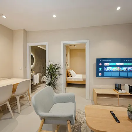 Aparthotel House Of 4*