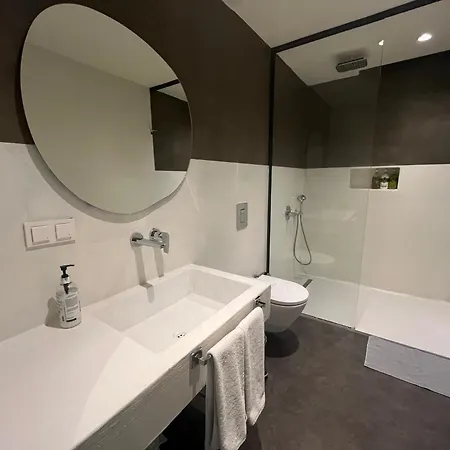 Aparthotel House Of *