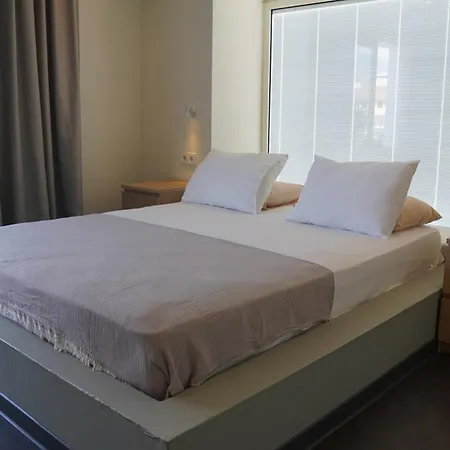 House Of 公寓式酒店 马尔马里斯