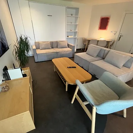 House Of 公寓式酒店 马尔马里斯