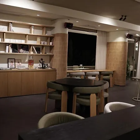 House Of 马尔马里斯