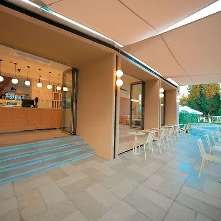 House Of 4* 马尔马里斯